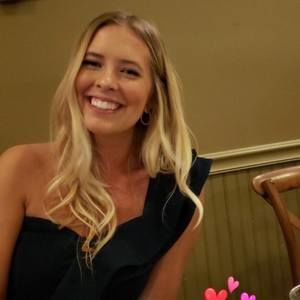 Meet your Posher, Elizabeth